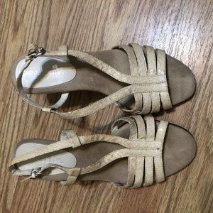 Aerosoles Womens Strappy Buckle Slingback Heels Sz 8.5M Open Toes 3”